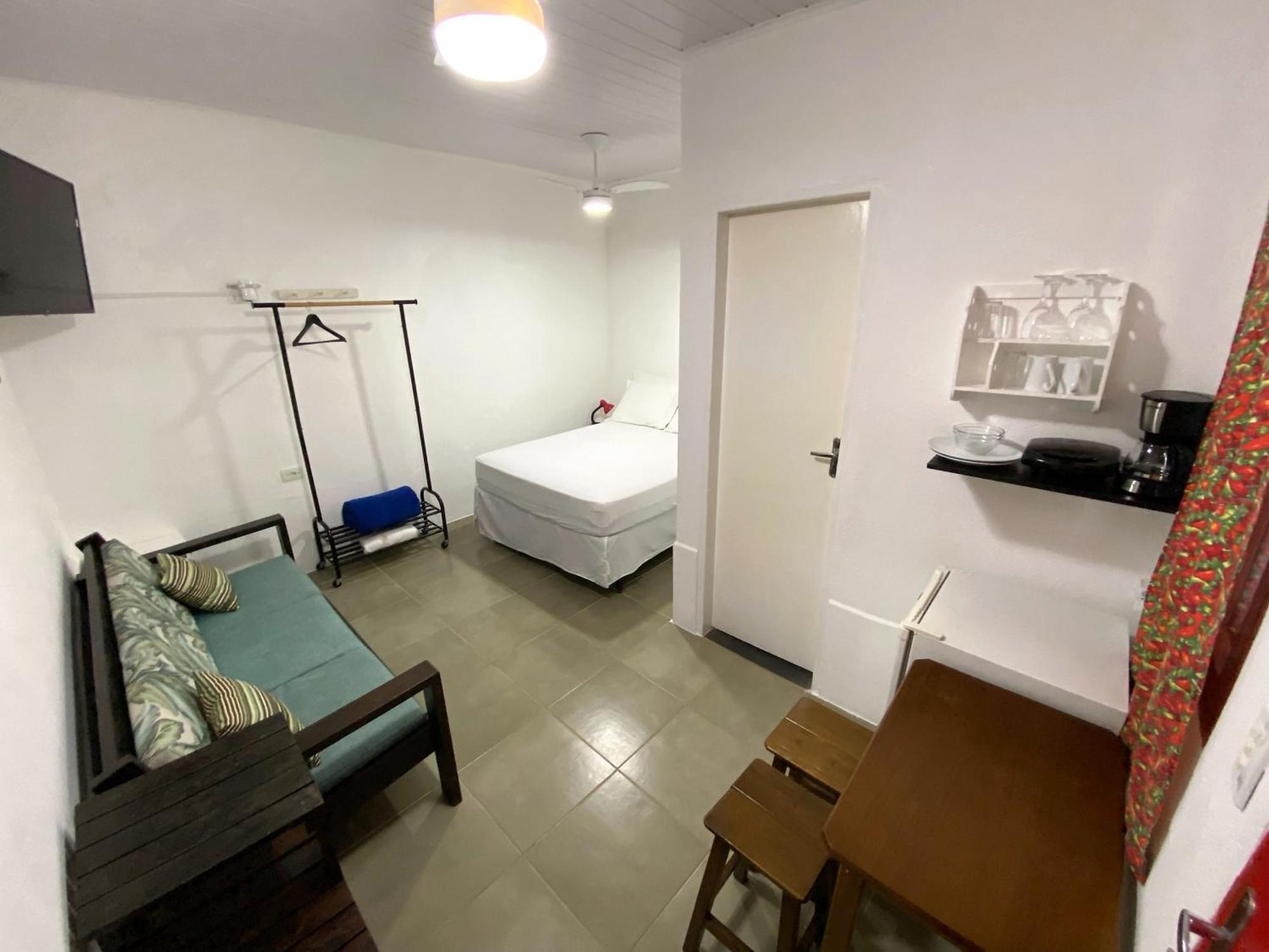 Jatai Guest House Ubatuba Rum bild